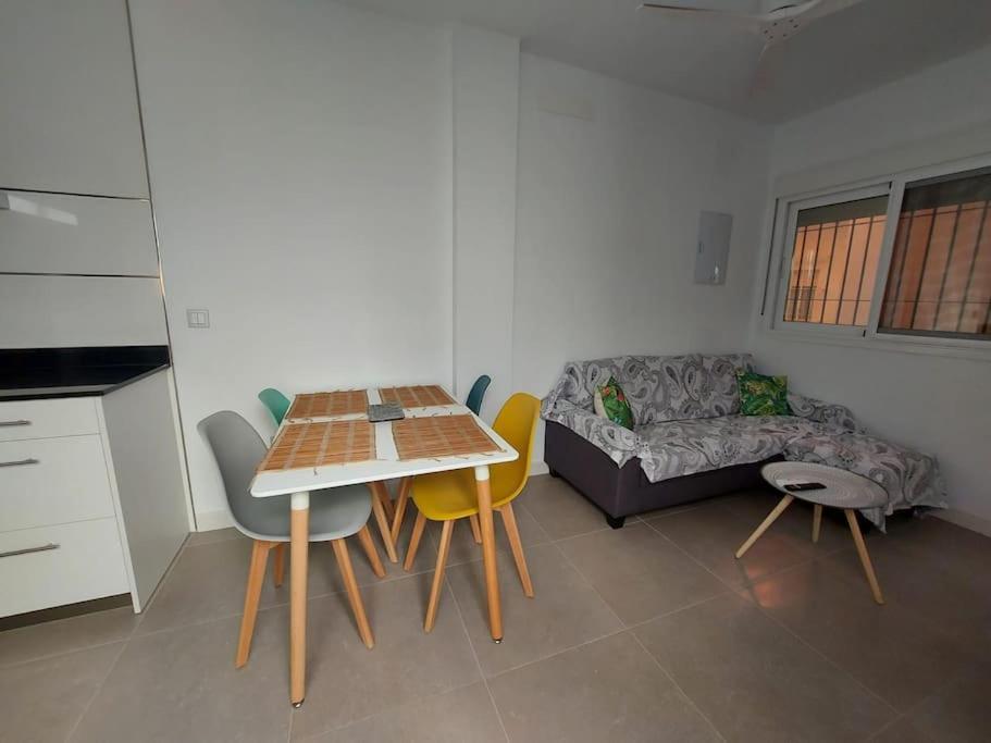 Casa De La Abuela Apartamento Málaga Exterior foto